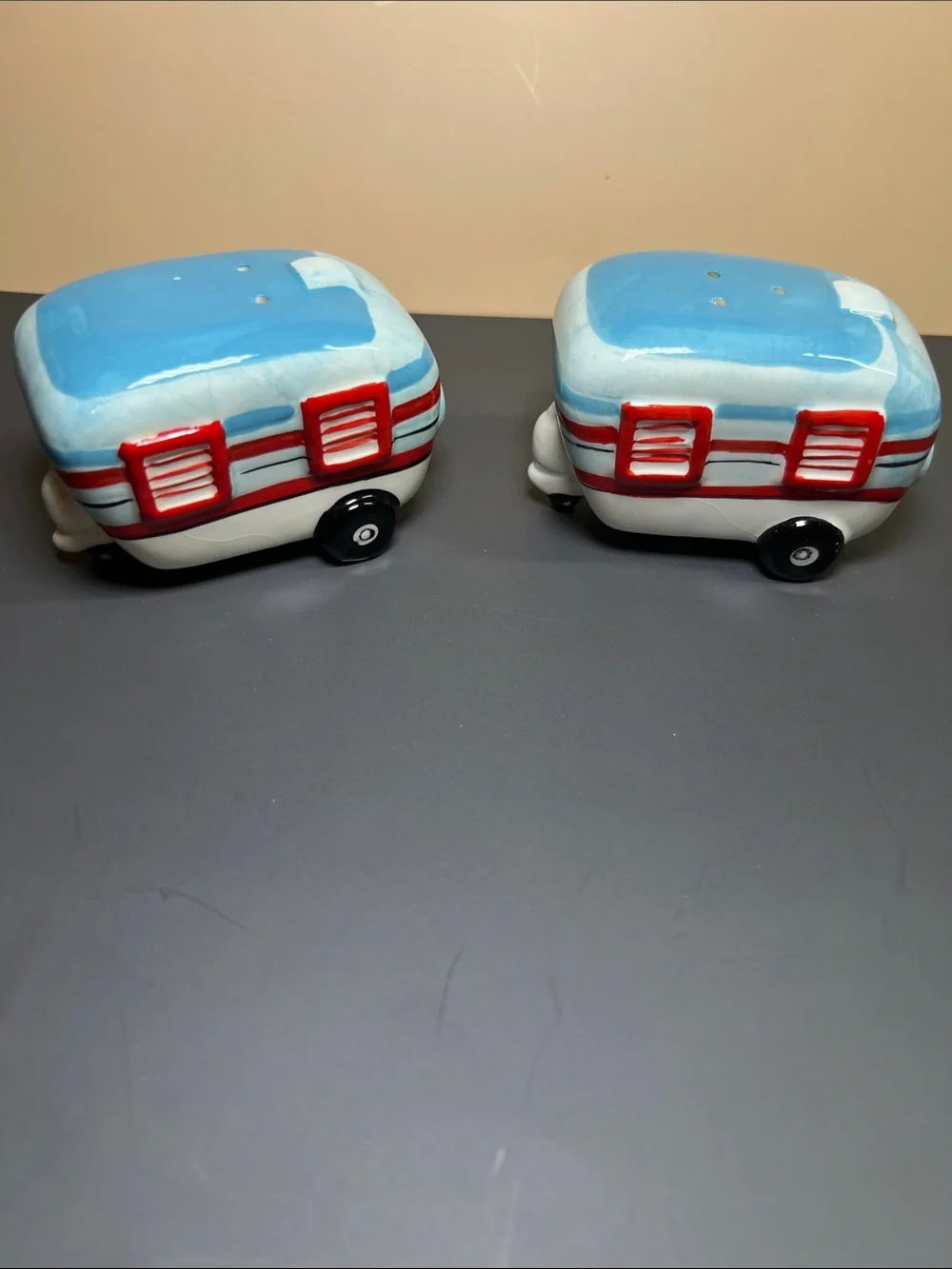 Light Blue & Red Camper Van Salt and Pepper Shaker Set - Kids Toys